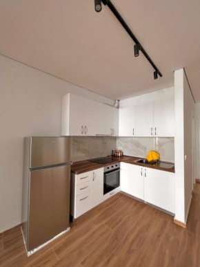 Lalzi Bay,beach apartment